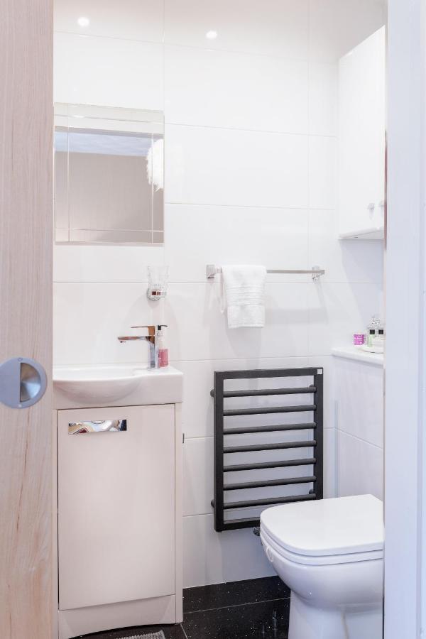 Lowefield B&B Stirling Ngoại thất bức ảnh