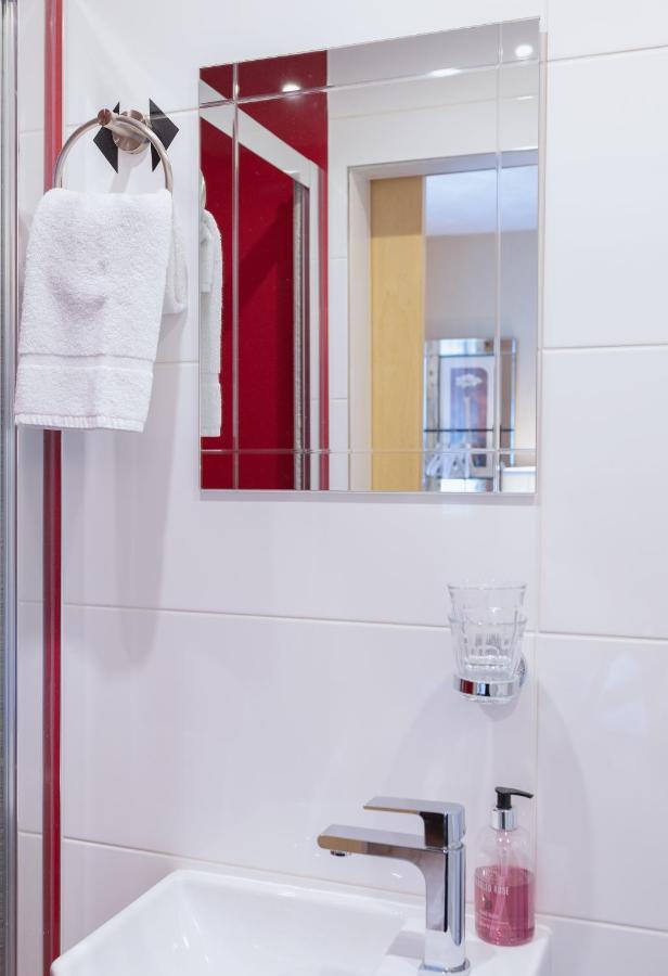 Lowefield B&B Stirling Ngoại thất bức ảnh